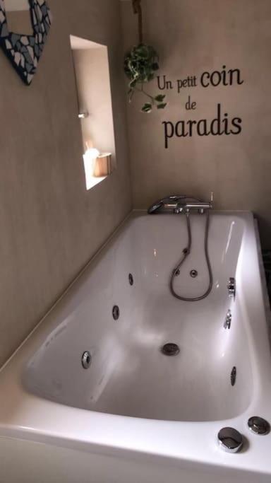 Le Paradis Marocain Avec Balneo Niort Exterior photo